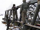 Nun konnten die die Salzburger Pioniere mit dem Abbau der Einsatzbrücke beginnen.